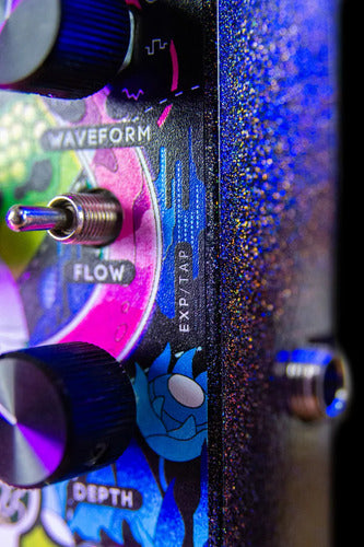 Cosmodio Gravity Well Pedal Analógico Tremolo Wavefolder