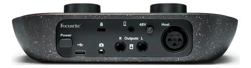 Focusrite Vocaster One Interfaz Audio Negro