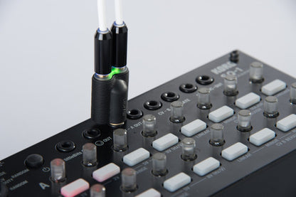 Duplicador De Señal Myvolts Halo Mult Con Led 3.5mm