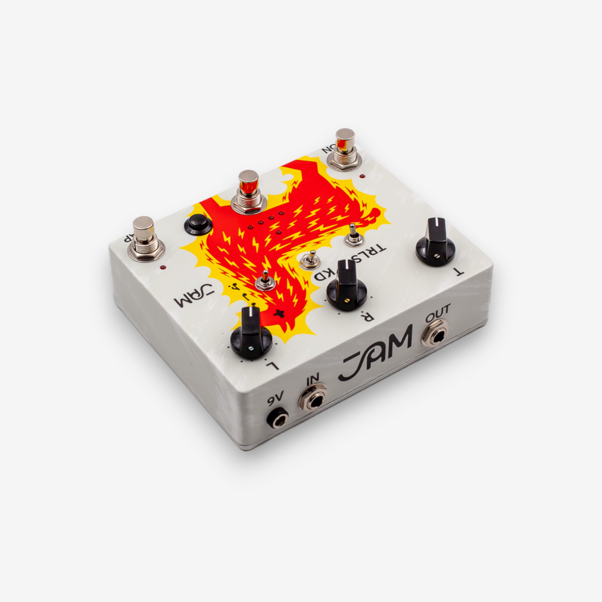 JAM Pedals Delay Llama XTREME, vista 3/4 posterior con los jacks de entrada, salida y alimentación